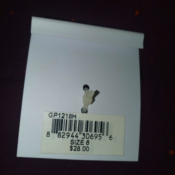 NWT Michela Currone studded purple and silver ring - Picture 6 of 9